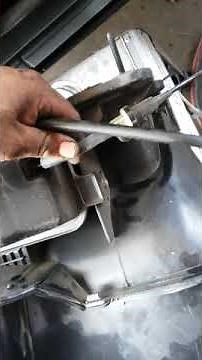 Ford E350 E250 E150 vacuum Reservoir location