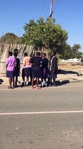 Have Y'all checked out Makwenyani?? This is a serious banger which needs your ears Check it out, link below and in the comments sect. https://westsidemusicblog.net/young-leo-ft-jax-billary-vatra-makwenyani-mp3-download/ | Westside Music Blog.net