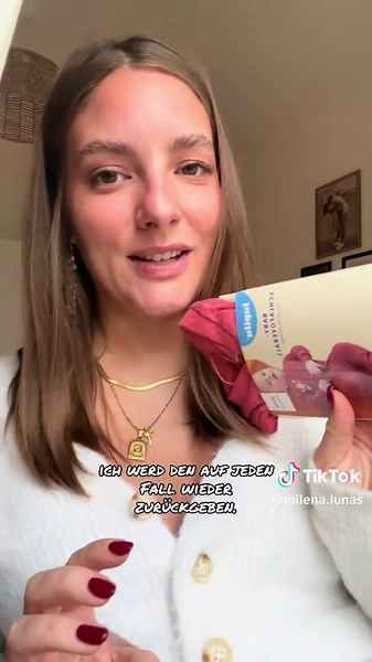 Eine Winter-Baby-Erstausstattung: Wolle/Seide Bodys