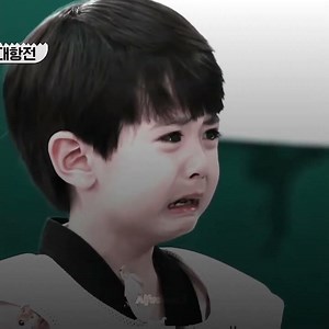 واقف مصدوم في مرايتي حبايبي اللي قتلوني😭🥺😢🖤