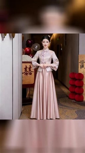 2025新款中式伴娘服！大码姐妹团穿超绝 2025年新款中式伴娘服，大码友好，缎面质感高级，搭配秀禾超合适，姐妹团穿上超亮眼～ #五月婚礼季订婚裙穿什么 #高级感穿搭 #礼服裙 #礼服 #微胖穿搭