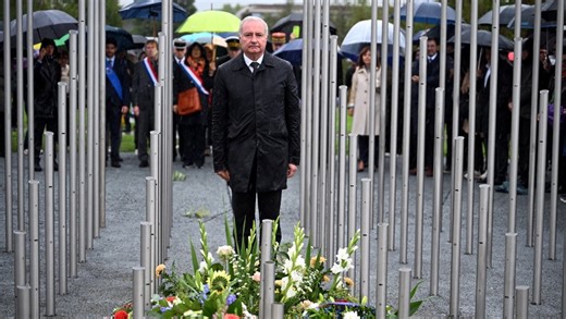 Explosion d’AZF. "Un passé qu’on ne veut pas effacer" : sous la pluie, une centaine de personnes commémore la catastrophe