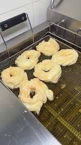 23K views · 193 reactions | Le buonissime zeppole di San Giuseppe  | Vivo in Sicilia | Facebook