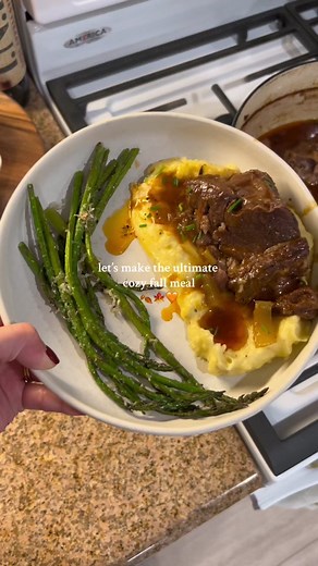 Braised beef short ribs are the ultimate cozy fall meal 🍂🍁🍴 Guiness braised beef shortrib recipe from @SAM THE COOKING GUY #shortrib #shortribs #braisedbeefshortribs #braisedbeefshortrib #cozymeal #cozymealrecipe #falldinner #falldinnerideas #falldinnerinspo #dinnerideas #mealideas