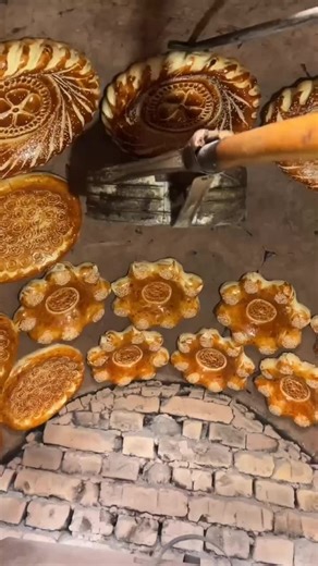 Discover the Beauty of Uzbek Bread Art