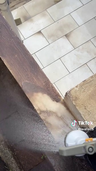 スッキリ掃除動画でストレス発散