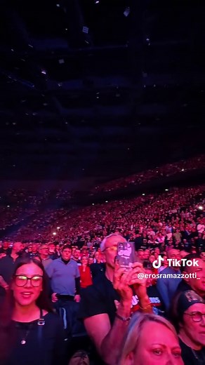 Eros Ramazzotti a Paris : Un Voyage Musical Inoubliable