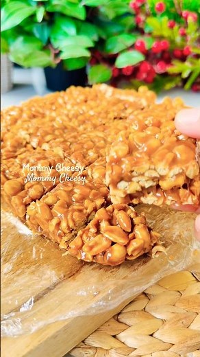 Easy Homemade Peanut Brittle Recipe | Sweet, Crunchy & Perfect Every Time!