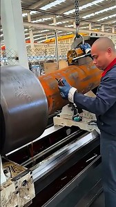Extreme Engineering: Lifting a Giant Tempered Cylinder Barrel!