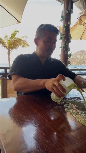 You mastered sales in person — now the game’s on hard mode. Performance. Production. Platforms. Comment “framework” and I’ll show you how to break all three. #contentstrategy #creatorcoach #businessgrowth #framework