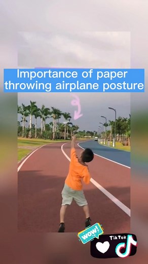 The importance of paper throwing airplane posture #origami #handcraft #creativity #toys