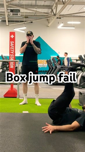 At least he tried right ? Box jump fail #gymfails