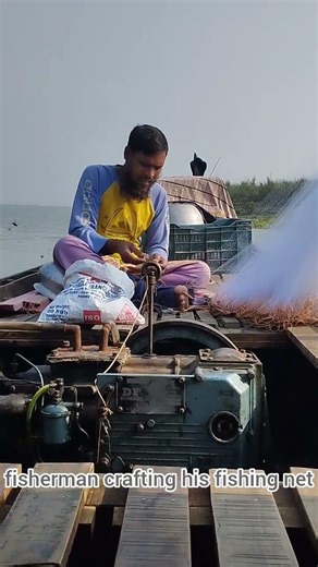 DIY Fishing Net for Every Fisherman: Catch More Fish by the River #fishing