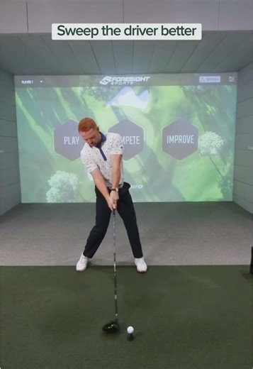 Master the art of sweeping the driver and unleash your full potential off the tee! Ready to take your game to new heights? Book a coaching session with our expert instructors today and let’s elevate your driving skills together. #clubfitting #clubbuilder #clublabgolf #golfcoaching #golfsimulator