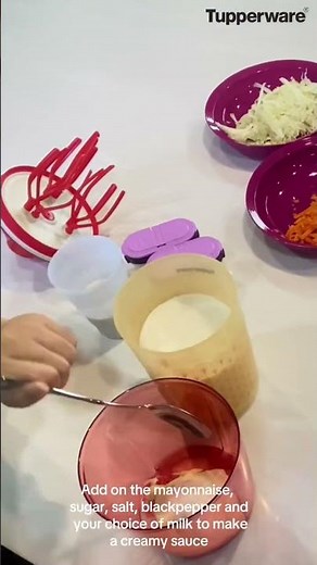 Easy Homemade Coleslaw with Tuppperware