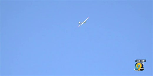 Iowa City Aerohwaks Radio Controlled Air Show returns to the sky