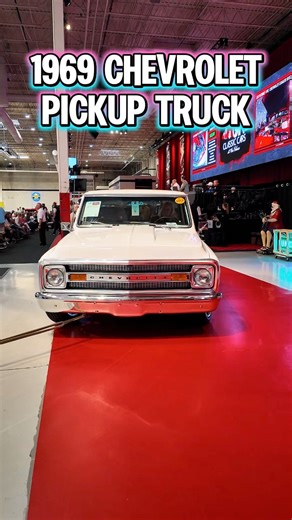 1969 Chevrolet Pickup Truck. 350 CID Engine with Fuel Injection. #classictrucks #classicchevytrucks #gaaclassiccars #reels #fblifestyle #reelsfb | 713 Classic Trucks