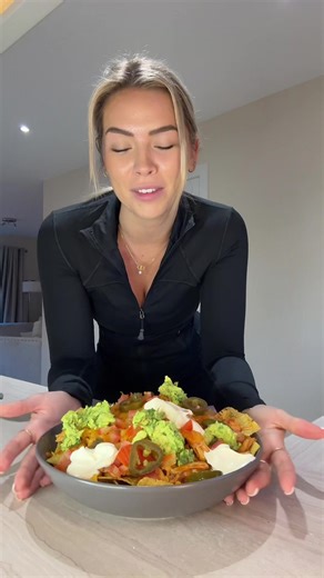 Delicious BBQ Pulled Chicken Loaded Nachos Recipe