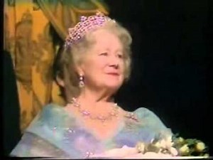 British National Anthem God save the Queen 1982