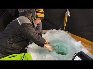 3 Things to LOOK for when BUYING an Ice Shack - Ice Fishing 2020