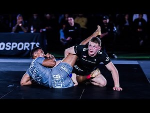 Ice Cole Abate Takes On B-Team's Damien Anderson | Tezos WNO: Ste-Marie vs Bastos