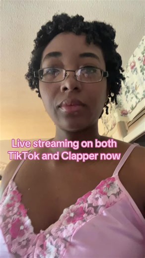 TacoOnTheSidewalk (@tacoonthesidewalk)’s video of clapper tiktok