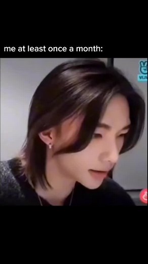 Hyunjin Iconic Computer Moments Compilation