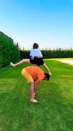 SUBSCRIBE FOR 7 YEARS OF GOOD LUCK! 🍀😅#dance #funny #shorts #familyfirst #öyküsevindik