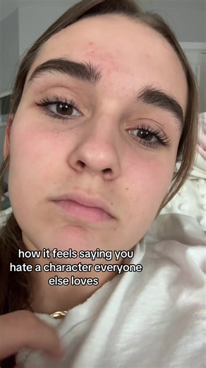 Understanding Love-Hate Relationships in Supernatural Fandom