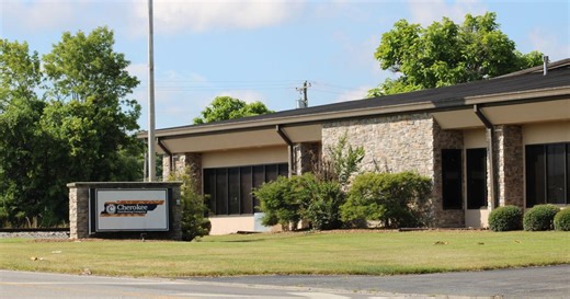 Reyes Beverage Group buys out Cherokee Distributing