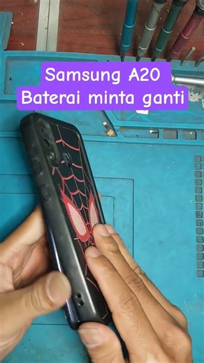 Samsung A20 Baterai minta diganti ‼️ #shortvideo #tutorial #service #samsung #baterai