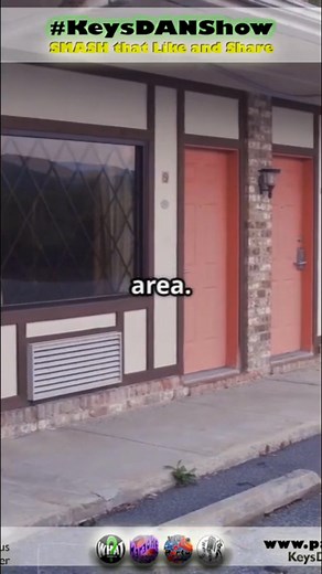 Ever wondered what separates a hotel from a motel? It's more than just semantics! Hotels offer accommodations, meals, and services. Motels? They're a 1920s invention for drivers, with parking and direct room access. Now you know! #HotelVsMotel #TravelTips #Accommodation #TravelTrivia #DidYouKnow | Keys DAN | Facebook