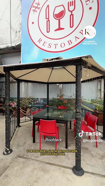 Overlooking Pool sa Hero-Themed Hotel sa Manila! Near LRT Vito Cruz lang and malapit sa pasyalan. Affordable and comfy, may Unlimited coffee pa and cocktail drinks! Tara dito sa Heroes Hotel! #fyp #KCGoesTo #HeroesHotel #Manila #Hotel #Travelph #Traveltokph #hotelrecommendation #Klook #KlookPH