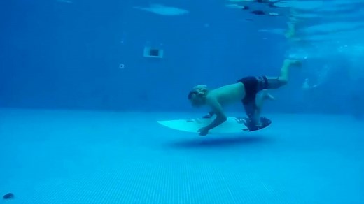 John John Florence's core workout. #tournotes Video by Peter King | World Surf League