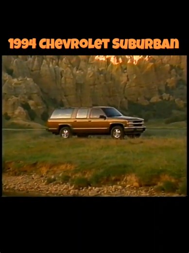 1994 Chevrolet Suburban 🚙 #Chevrolet #chevy #chevysuburban #classicchevy #chevytrucks