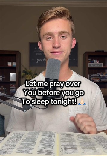 Prayer Before Sleep Tonight — Nighttime Blessing and Encouragement