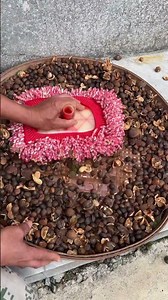 A great helper for work the high-efficiency felt brush