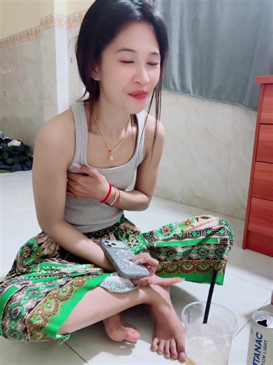 24-Hour Challenge: Can We Survive Without Our Phones?