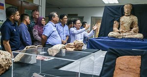 USM researchers unearth life-size Buddha figure at Bukit Choras temple [WATCH] | New Straits Times