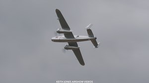 B-25J Mitchell | Keith Jones Airshow Videos