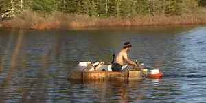 These guys built themselves a floating hot tub — here's how