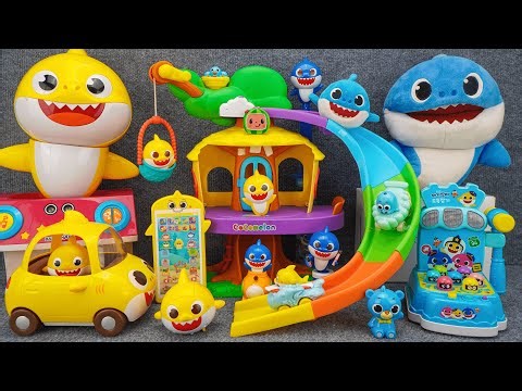 BABY SHARK Collection | Satisfying Baby Shark Tree House Playset
