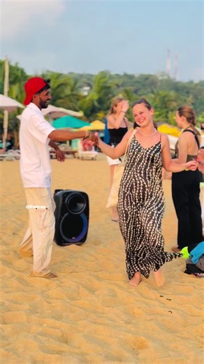 නිරහංකාර හිත් 🥺🌻 | Share along lovely moments 🫂🫶🏻💕 #fyp #foryou #redcap