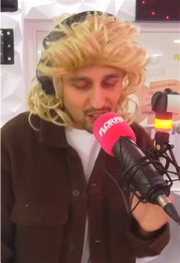 Découvrez la chanson de Claude sur la pluie 😅