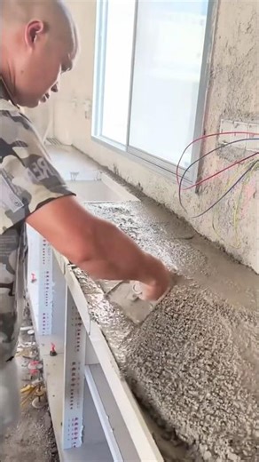 How to decorate a kitchen room with tiles?