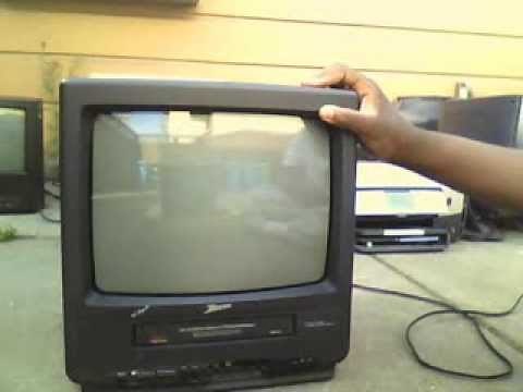 I Found a 1998 Zenith TVBR1304Z CRT TV/VCR Combo