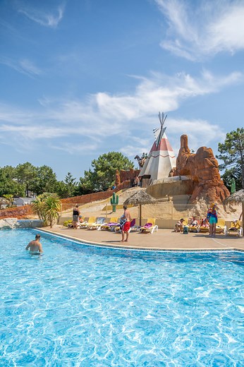 Votre camping avec parc aquatique vendée - Les Genêts