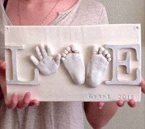 404K views · 1.9K reactions | BABY HAND & FOOTPRINT KEEPSAKE….isn't...