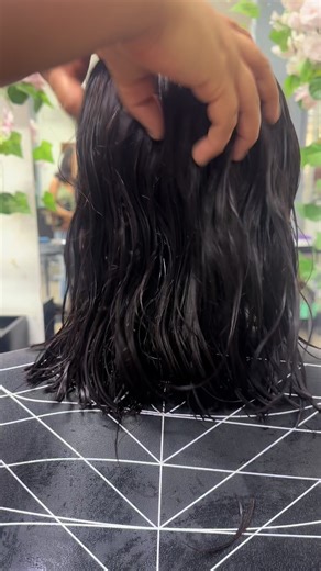 Hermoso corte recto AGENDA TU CITA YA MISMO SOLO EN STUDIO NOVA TE ESPERAMOS ❤️❤️❤️