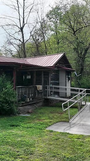 Hidden Warrior Creek cabin on 11 wooded acres. $95,000 #cabinlife #propertymarket #houseforsale #propertyinvestment #propertyinvesting #cabincrew #cabin #propertyforsale #property #creekside #acres #acreage #house #houseforsaletoday #smallhousedesign #cabinporn | Adorable Living Spaces
